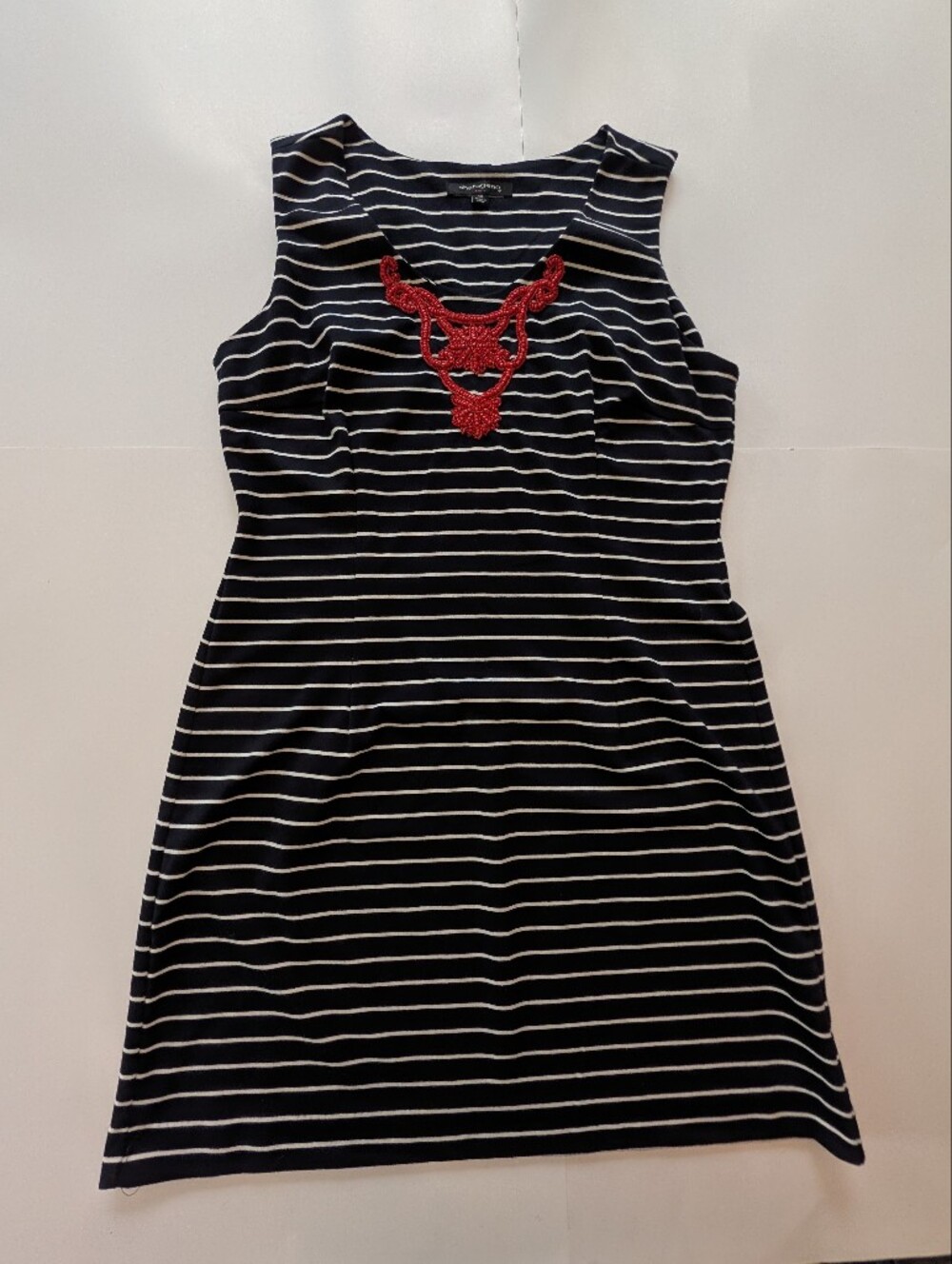 Sharagano Navy And White Sleeveless Dress With Red Beading Accents, Size 16